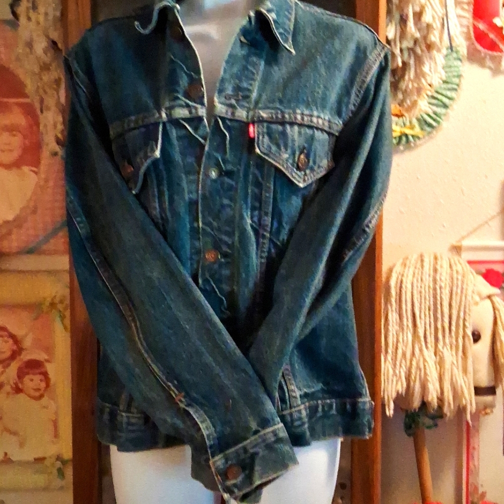 SUPER VINTAGE,LEVI'S,Authenic,50's/60's,Jean Jacket,GOOD Vintage Condition!🦋🦋